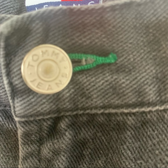 VINTAGE TOMMY HILFIGER Large Logo Jeans - Picture 5 of 9